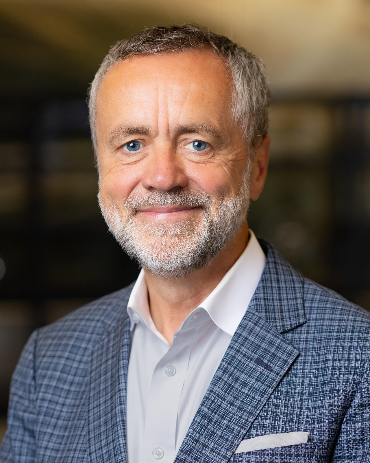 Dr. Barry H. Corey